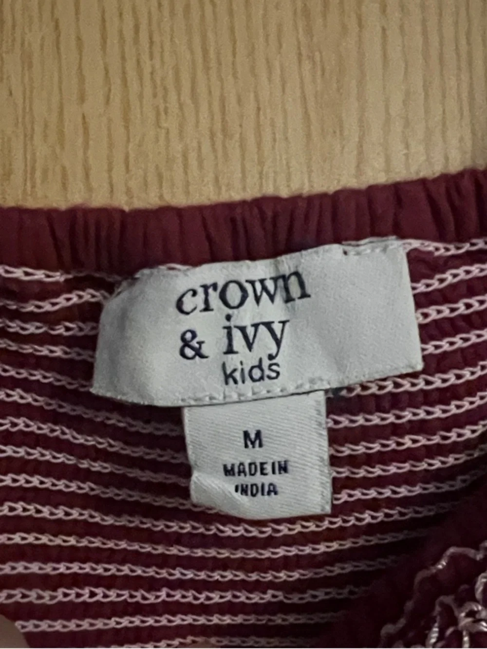 crown & ivy Burgundy Puff-Sleeve Smocked Dress with White Floral Embroidery